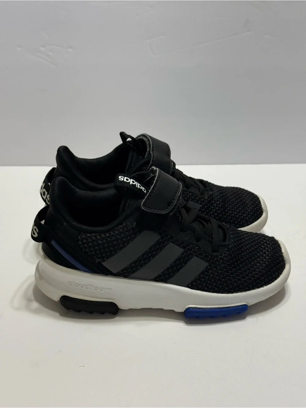 adidas Cloudform Black Mesh Sneakers with White Midsole Boy's Sz 11